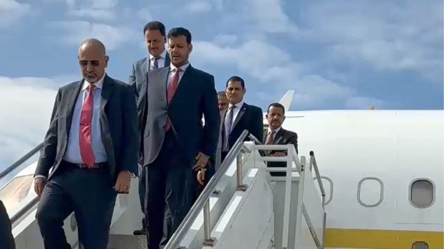 الرئيس الزُبيدي يصل نيويورك للمشاركة في اجتماعات الجمعية العامة للأمم المتحدة