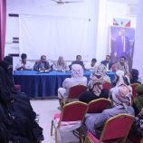 فريق التوجيه والرقابة الرئاسي يلتقي الهيئة التنفيذية لانتقالي الغيضة ورؤوساء المراكز التنظيمية