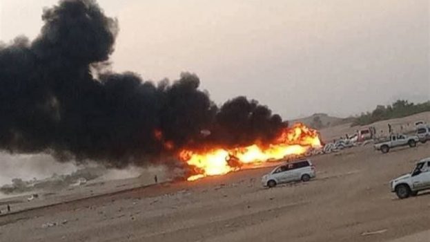 وفاة 14 شخصًا في حادث سير مروّع على الطريق الرابط بين مأرب والعبر