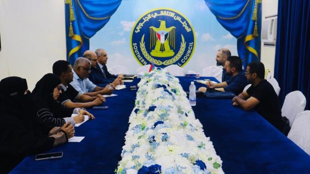 برئاسة المحامي الشعيبي…فريق التوجيه والرقابة الرئاسي يبحث مع وفد المعهد الأوروبي للسلام مستجدات الأوضاع في حضرموت