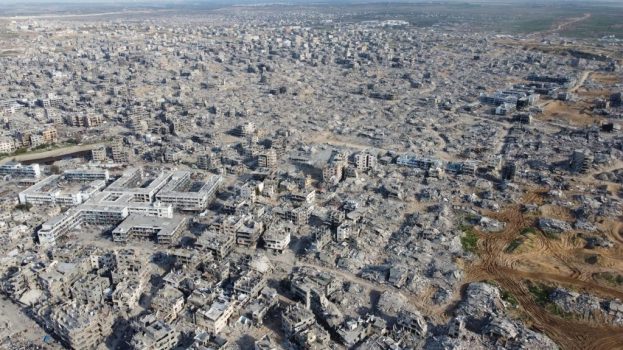 كم تقدر تكلفة إعمار غزة بعد وقف الحرب؟ 