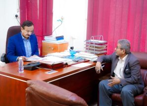 شبوة: المحافظ بن الوزير يطّلع على جهود مكتب الخدمة المدنية في معالجة ملفات المبعدين قسرياً ويؤكد دعمه للجان المختصة