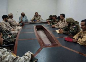 قيادة قوات دفاع شبوة تعقد اجتماعاً عسكرياً وأمنياً استثنائياً، وتعلن رفع الجاهزية القصوى وتتوعد الخارجين عن القانون 