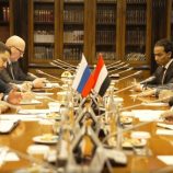 الرئيس الزُبيدي يبحث مع نائب رئيس الوزراء الروسي آفاق التعاون الاقتصادي وفرص الاستثمار في بلادنا