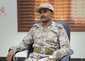 قوات العمالقة الجنوبية تستقبل قياديًّا منشقًّا عن مليشيا الحوثي في الساحل الغربي 