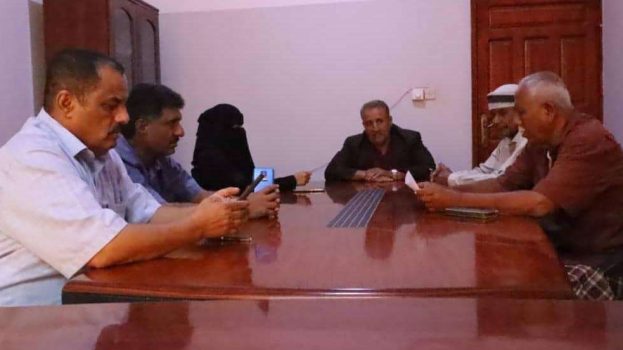 برئاسة الربيزي…فريق التوجيه والرقابة الرئاسي يلتقي مسؤولي مكتب التخطيط والتعاون الدولي في لحج