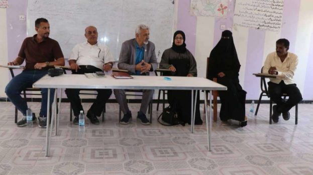 برئاسة الدكتور عيدروس اليهري…فريق التوجيه والرقابة الرئاسي يزور المعهد الزراعي في أبين