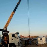 شبوة: مؤسسة مياه عتق تعيد تشغيل إحدى الآبار المتوقفة في حقل العوشة بدعم ومتابعة المحافظ بن الوزير