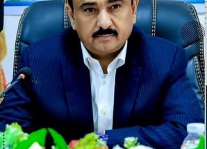 المحافظ بن الوزير يجدد التأكيد على ضرورة شمول دعم برنامج الغذاء العالمي لجميع مديريات محافظة شبوة
