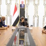 محافظ حضرموت يشيد بمشروع “أمن” لتعزيز مكافحة جرائم الابتزاز الإلكتروني محافظ حضرموت يشيد بمشروع “أمن” لتعزيز مكافحة جرائم الابتزاز الإلكتروني