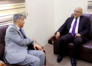 الكثيري يؤكد دعم المجلس الانتقالي لجهود تعزيز اللامركزية وتمكين السلطات المحلية
