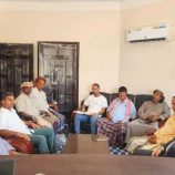 فريق التوجيه والرقابة الرئاسي يزور الجهاز المركزي للإحصاء في محافظة المهرة