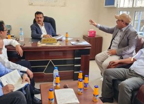 فريق التوجيه والرقابة الرئاسي ينفذ نزولًا ميدانيًا إلى مكتب النفط والمعادن بسقطرى