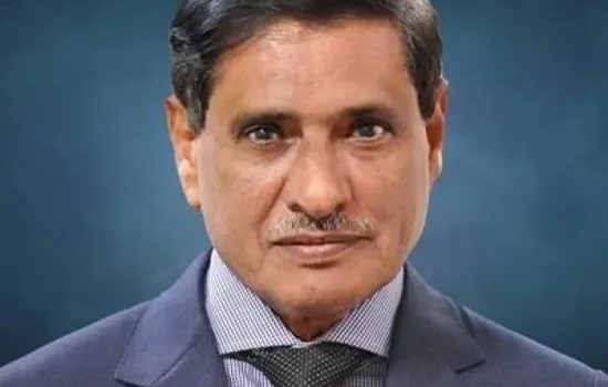 البحسني يثمن موقف قبائل الشريط الصحراوي في حضرموت والمهرة 