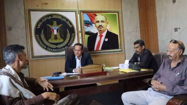 رئيس تنفيذية انتقالي لحج يلتقي مدير الأحوال المدنية بالحوطة