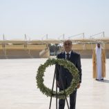 رئيس الوزراء سالم بن بريك يزور “واحة الكرامة” في أبوظبي ويشيد بتضحيات شهداء الإمارات
