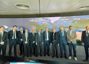 لملس يبحث في فرنسا فرص الاستثمار في ميناء عدن