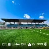 إدارة وحدة عدن تتابع ميدانياً أعمال تحديث عشب الملعب وفق أعلى المواصفات الدولية