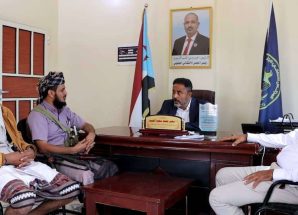 رئيس تنفيذية انتقالي أبين يلتقي قائد حزام زنجبار لمناقشة الأوضاع الأمنية بالمديرية