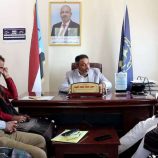 رئيس تنفيذية انتقالي أبين يلتقي السلطة المحلية واللجنة الأهلية بمديرية زنجبار