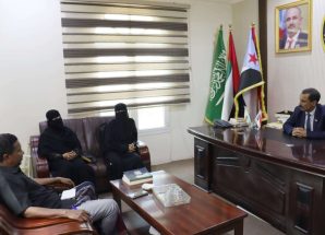 القائم بأعمال رئيس تنفيذية انتقالي حضرموت يبحث قضايا المرأة وذوي الإعاقة واحتياجات المزارعين