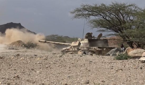 قتلى وجرحى في صفوف مليشيا الحوثي بتجدد المواجهات في جبهة كَرِش بلحج