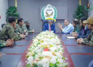 القيادة العامة لقوات الحزام الأمني والفريق الأمني بمكتب المحرمي يزوران المنطقة الحرة في العاصمة عدن