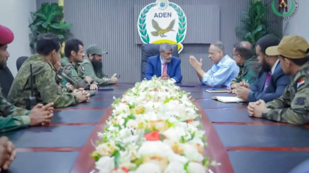 القيادة العامة لقوات الحزام الأمني والفريق الأمني بمكتب المحرمي يزوران المنطقة الحرة في العاصمة عدن