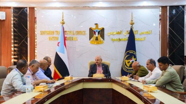 ‏فريق التوجيه والرقابة الرئاسي يلتقي قيادة مؤسسة المياه والصرف الصحي بالعاصمة عدن