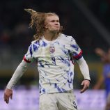 هالاند يقود النرويج لكأس العالم للمرة الأولى منذ 28 عاماً