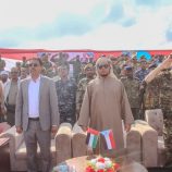 محافظ سقطرى يشهد حفل تخرج منتسبي الشرطة والقوات الخاصة من الدورة التدريبية العسكرية