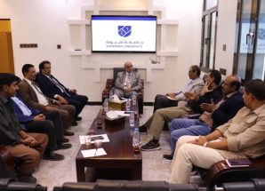 شبوة: الامين العام يناقش مع رئاسة جامعة شبوة الترتيبات النهائية لإقامة حفل تخرج الدفعة الأولى لطلبة الجامعة