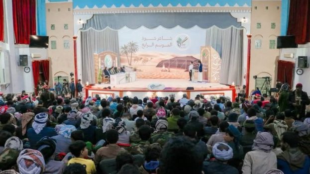 شبوة: برعاية المحافظ بن الوزير.. اختتام النسخة الرابعة من منافسات “شاعر شبوة” وتكريم الفائزين