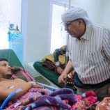 الكثيري يتفقد جرحى القوات المسلحة الجنوبية في مستشفى سيئون العام