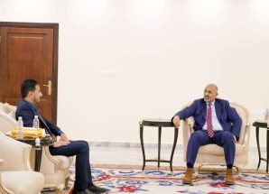 الرئيس الزُبيدي يطّلع على سير العمل بهيئة الأراضي وخططها المستقبلية