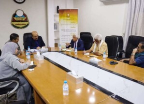 فريق التوجيه والرقابة الرئاسي يلتقي قيادتي الشؤون الاجتماعية والتربية والتعليم بساحل حضرموت