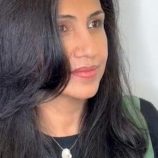 هدى العطاس تدعو لتعيين اللواء عيدروس الزُبيدي رئيسًا لمجلس القيادة الرئاسي ولا يجب أن يعيد تكرار «خطأ علي سالم البيض»