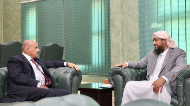 المحرّمي يناقش مع وزير الداخلية المستجدات الأمنية وسبل ترسيخ الاستقرار في المحافظات المحررة