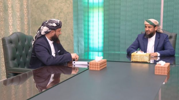 المحرّمي يطّلع على أداء وزارة الأوقاف ويشدد على نشر ثقافة التسامح والوسطية