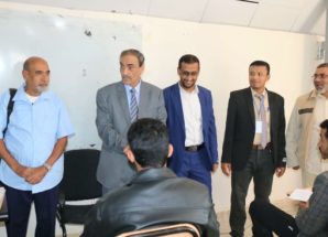 الأمين العام هشلة يدشّن امتحانات الفصل الدراسي الأول بفرع جامعة القرآن الكريم بالمحافظة