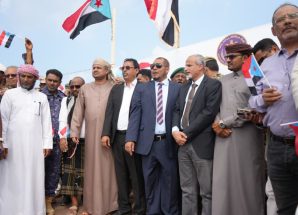 استجابة لدعوة انتقالي سقطرى.. اعتصام جماهيري مفتوح بحديبو للمطالبة بإعلان دولة الجنوب العربي