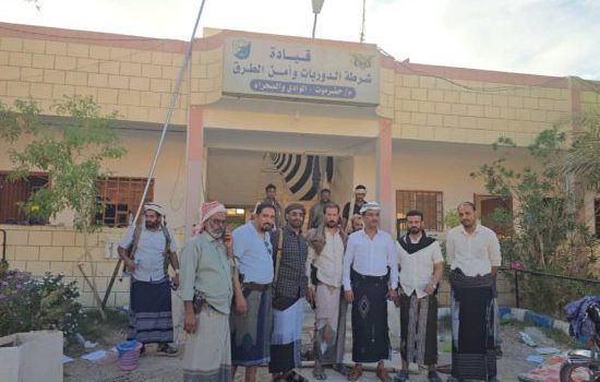 باعوم يتفقد مقرات شرطة الدوريات وأمن الوادي ويشيد بجهود تطبيع الحياة في مديريات وادي حضرموت