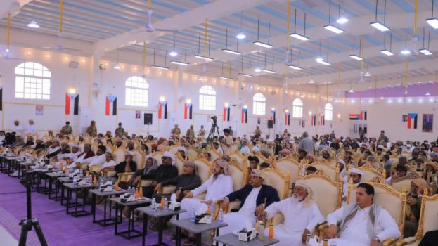 لقاء تشاوري موسع لشيوخ ووجهاء المهرة يبارك انتصارات القوات الجنوبية