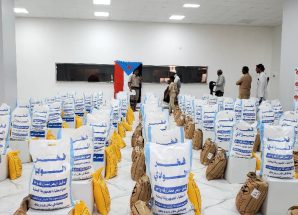 انتقالي سيئون يواصل لليوم الخامس توزيع السلال الغذائية للمواطنين والأسر المتعففة