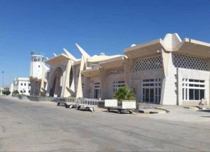 غرفة العمليات بانتقالي وادي حضرموت تنسّق لتأمين مؤسسات الدولة بعد هروب جنود حماية المجمع الحكومي