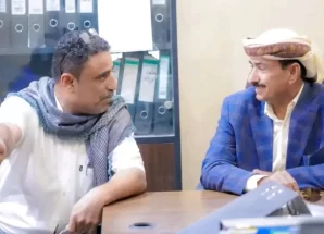 المحافظ بن الوزير يتفقد مؤسسة الكهرباء ويؤكد: تحسين الخدمات وتعزيز الاستقرار أولوية العمل في شبوة