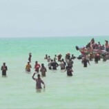 عودة 51 صياداً يمنياً إلى المخا بعد الإفراج عنهم من قبل السلطات الإريترية