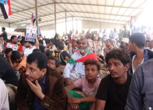 احتشاد جماهيري واعتصام شعبي بزنجبار يطالب بإعلان دولة الجنوب العربي