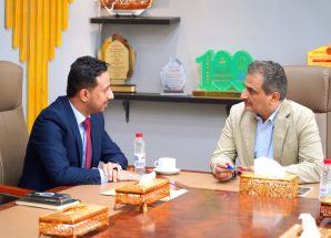 محافظ العاصمة عدن يبحث مع رئيس الهيئة العامة للأراضي سبل تعزيز التعاون والتنسيق