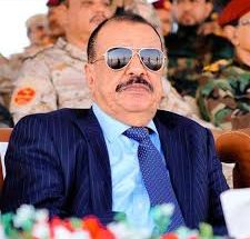 اللواء بن بريك يبشر ابناء حضرموت باقتراب الحسم واجتثاث الإرهاب